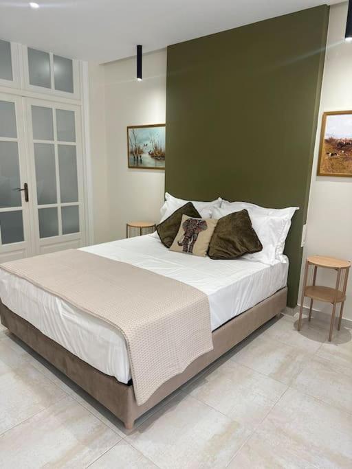 Eclectic Apartment Near Downtown Heraklion Exteriör bild