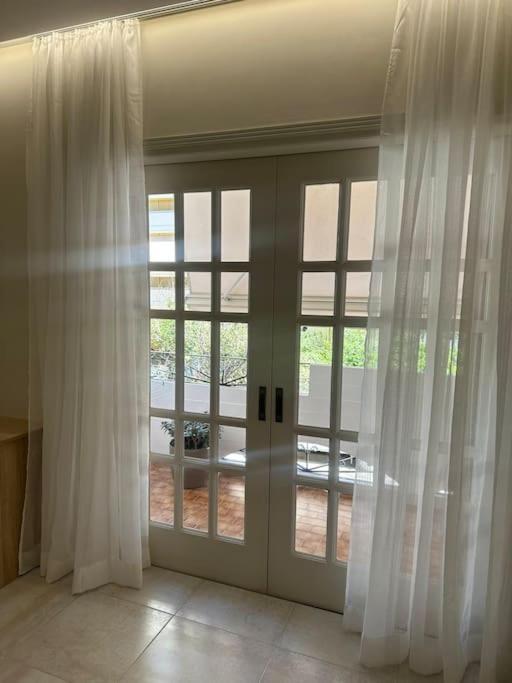 Eclectic Apartment Near Downtown Heraklion Exteriör bild
